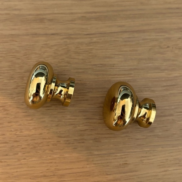 Set of 2 cabinet door knobs Solid brass. New - Picture 4 of 11